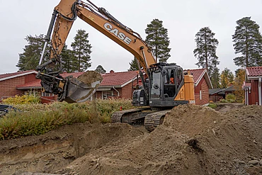 Kaivinkone maarakennustyömaalla